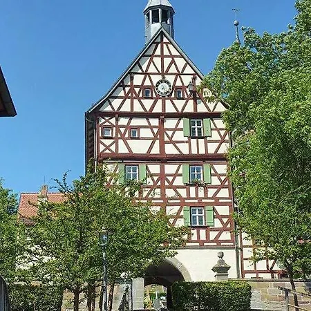 Koenigin Victoria - Mit Saunanutzung * Burgbernheim