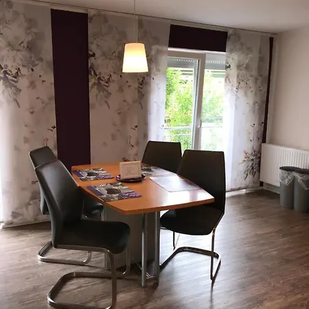 Apartment Koenigin Victoria - Mit Saunanutzung Burgbernheim